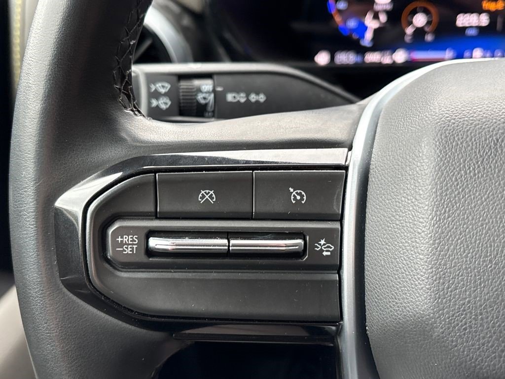 Certified 2024 Chevrolet Colorado ZR2 w/ Technology Package image 20