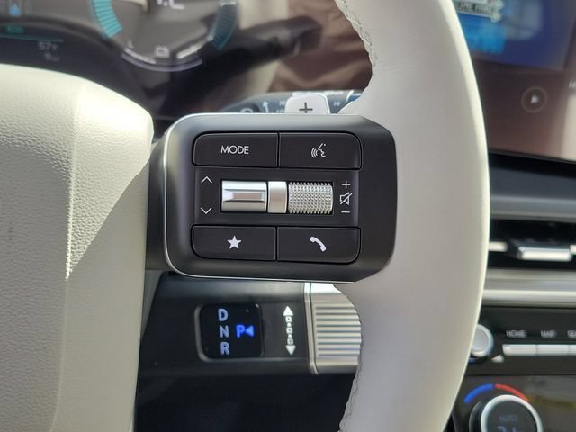 New 2026 Hyundai Santa Fe SE FWD image 6