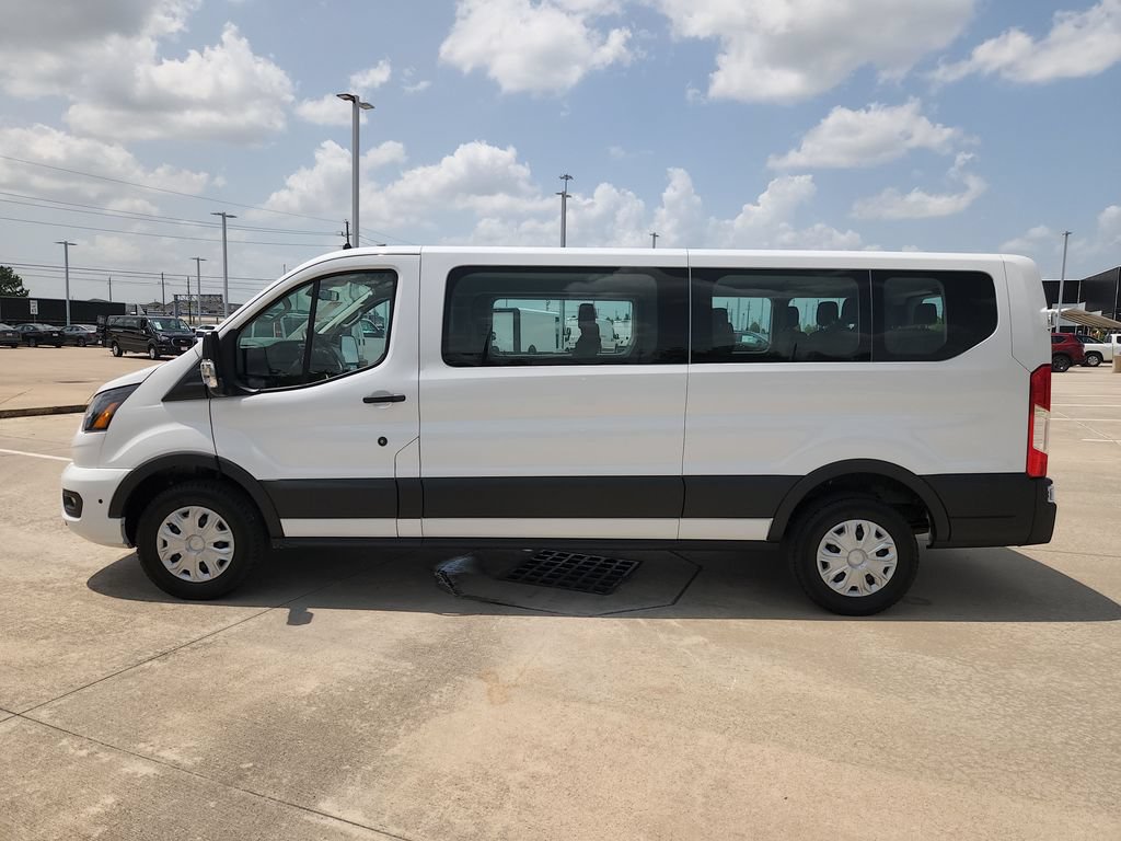 Used 2025 Ford Transit 350 XLT RWD image 8