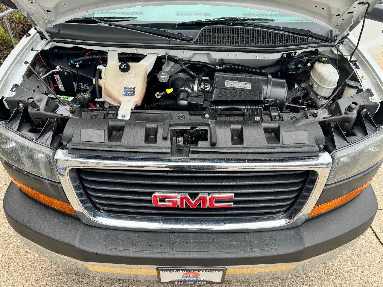 Used 2019 GMC Savana 3500 w/ Power Convenience Package RWD image 20