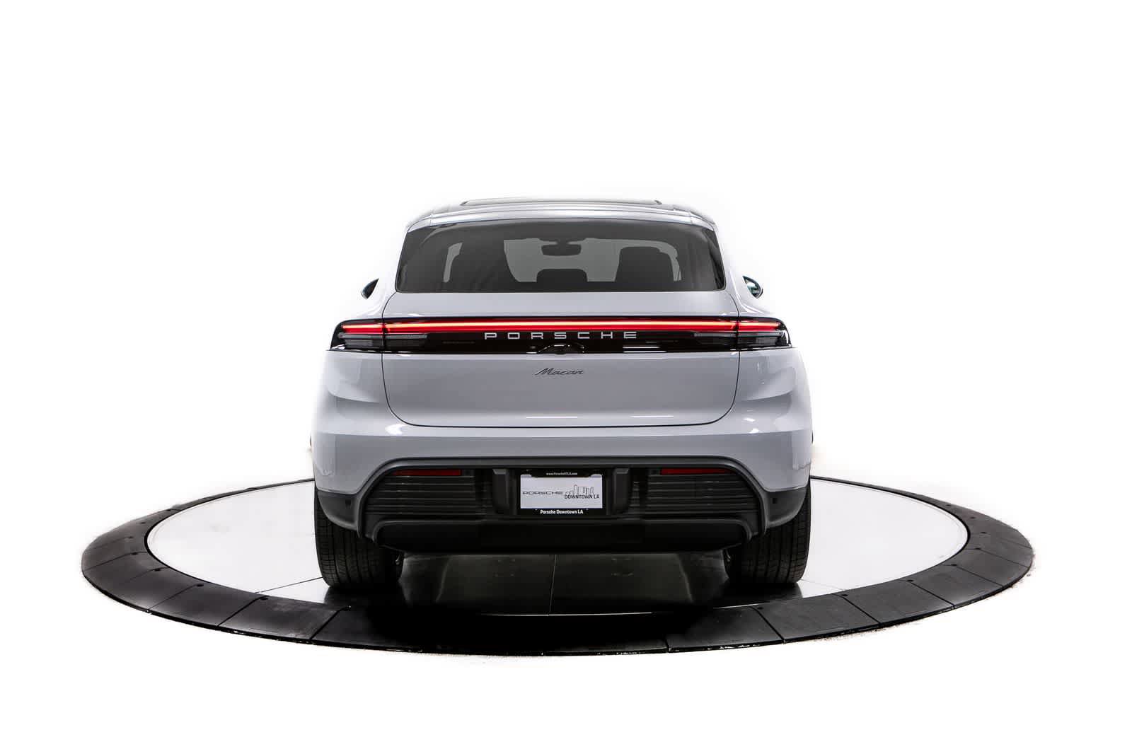 New 2026 Porsche Macan Electric RWD image 6