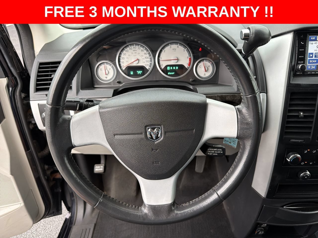 Used 2010 Dodge Grand Caravan Crew w/ Family Value Group FWD image 15