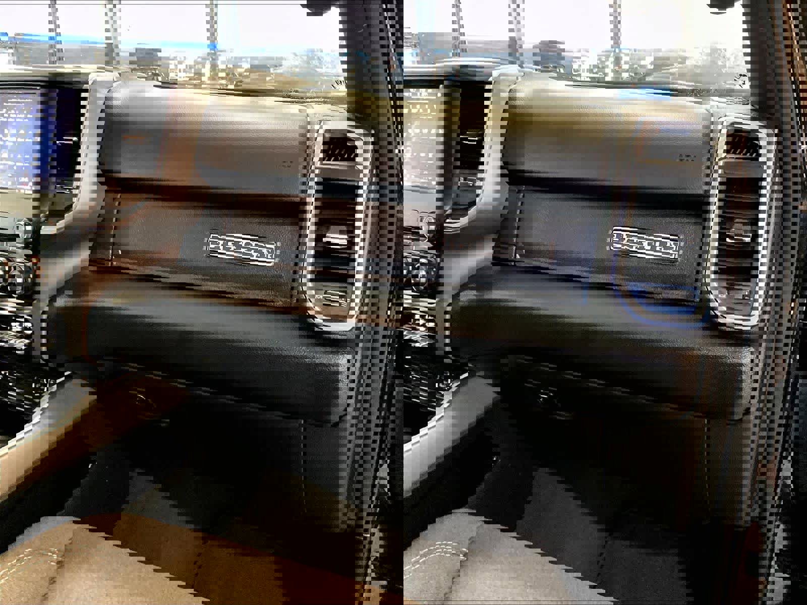 Used 2019 RAM 1500 Big Horn image 13