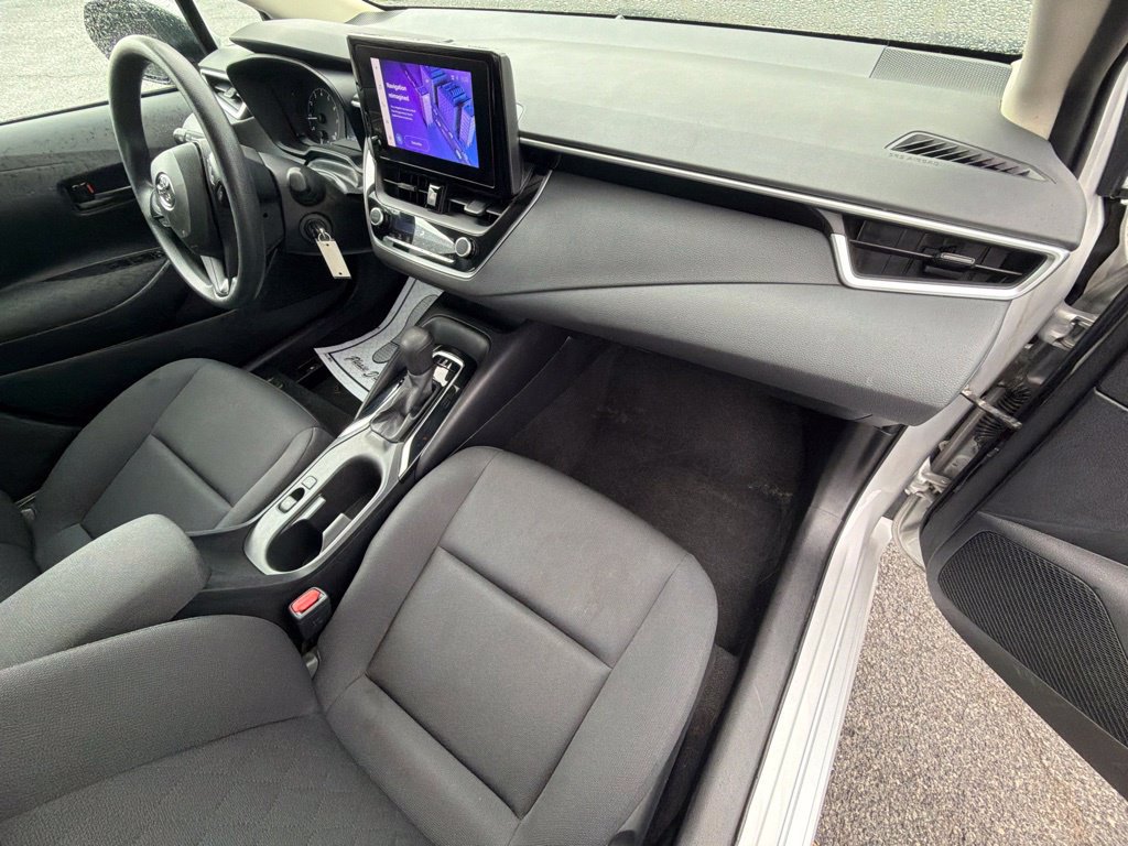 Used 2024 Toyota Corolla LE FWD image 37