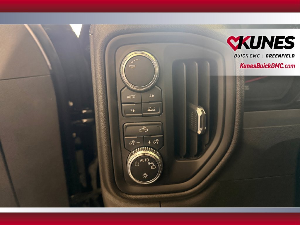 Used 2023 GMC Sierra 1500 Pro w/ Graphite Edition AWD/4WD image 14