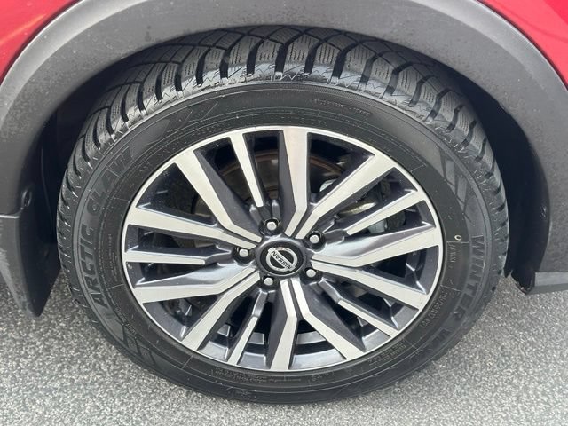 Used 2021 Nissan Kicks SV FWD image 14