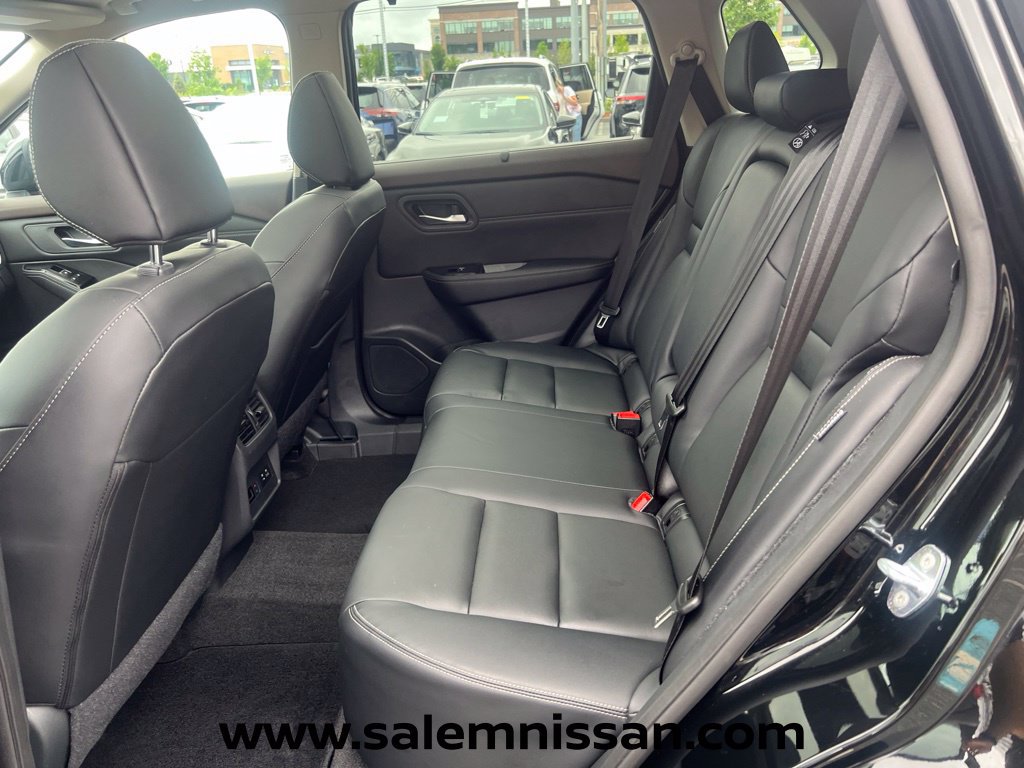 Used 2023 Nissan Rogue SL w/ SL Premium Package AWD/4WD image 19
