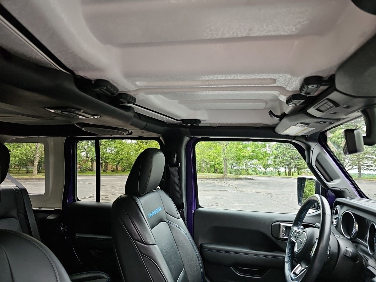 Used 2023 Jeep Wrangler Unlimited Rubicon 4xe AWD/4WD image 13