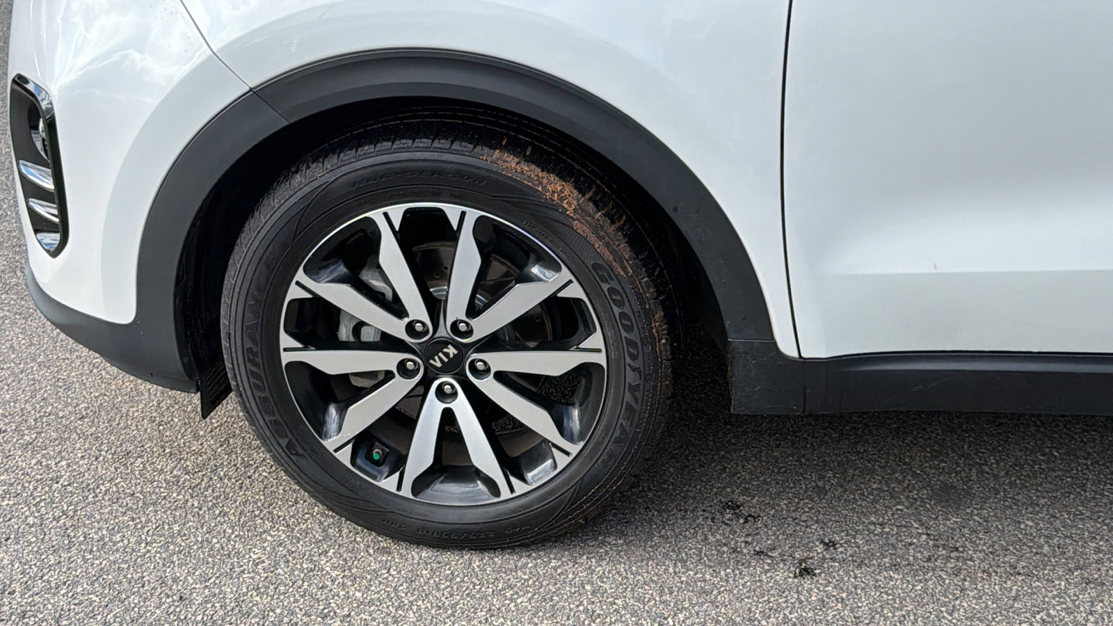 Used 2018 Kia Sportage EX image 12