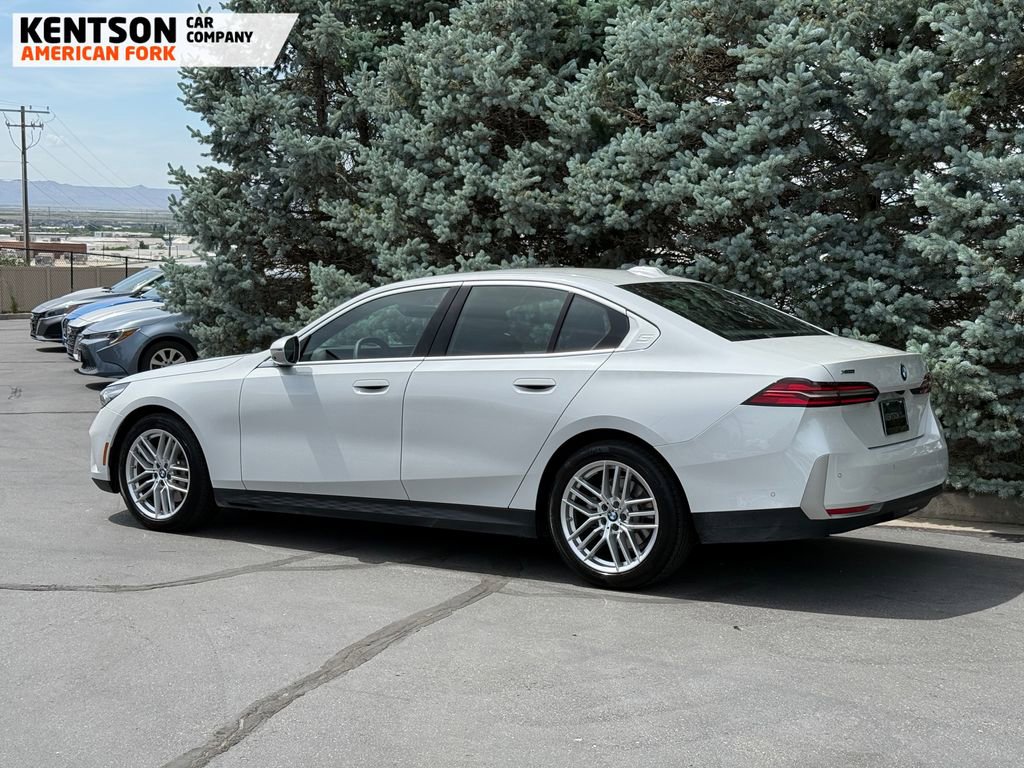 Used 2025 BMW 530i xDrive 530i xDrive image 5