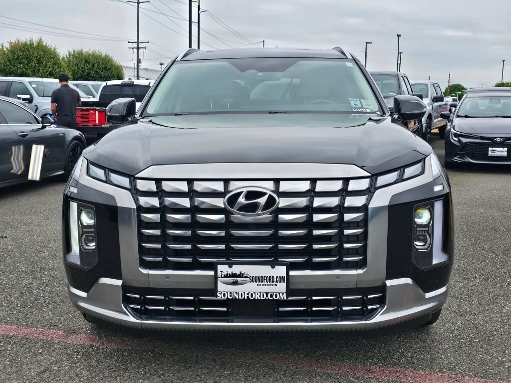 Used 2025 Hyundai Palisade Calligraphy AWD/4WD image 9