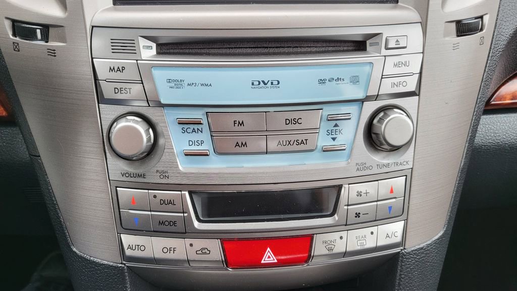 Used 2012 Subaru Legacy 3.6R Limited image 29