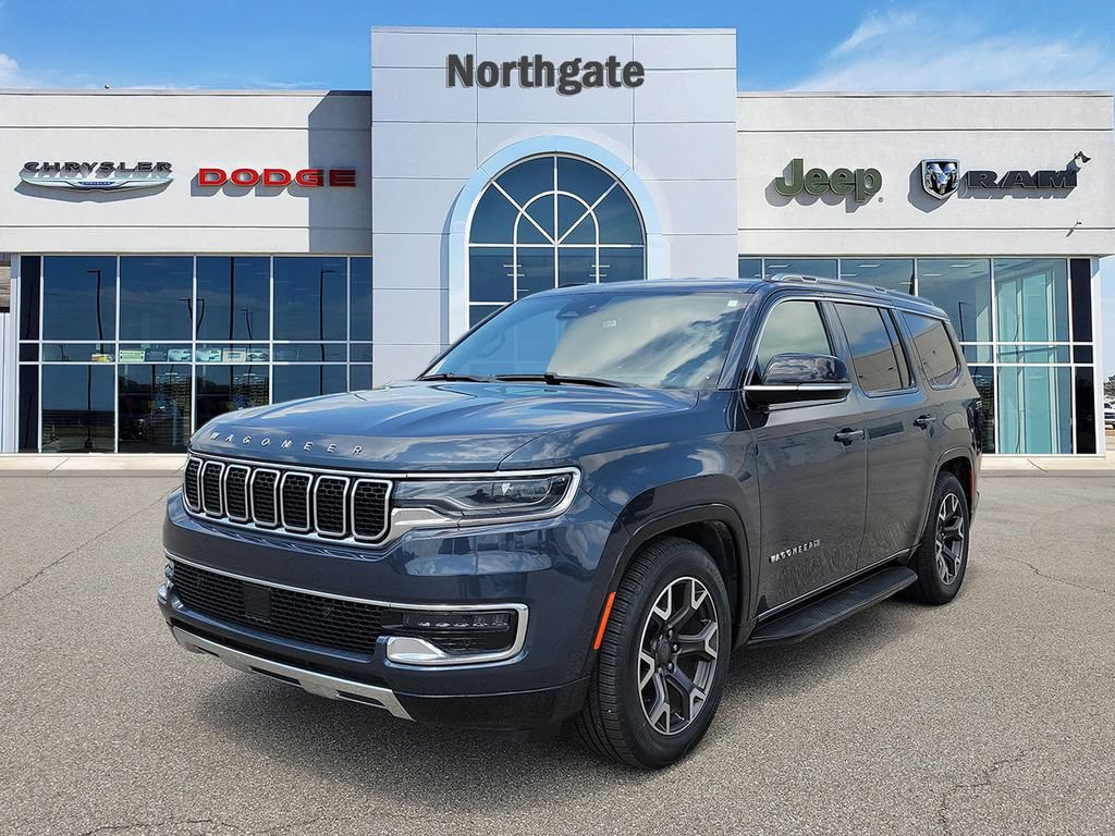 Used 2024 Jeep Wagoneer Series III AWD/4WD image 2