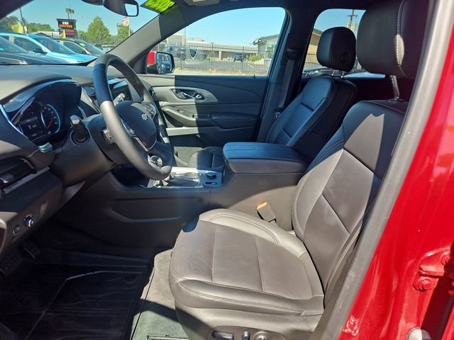 Used 2023 Chevrolet Traverse LT FWD image 10
