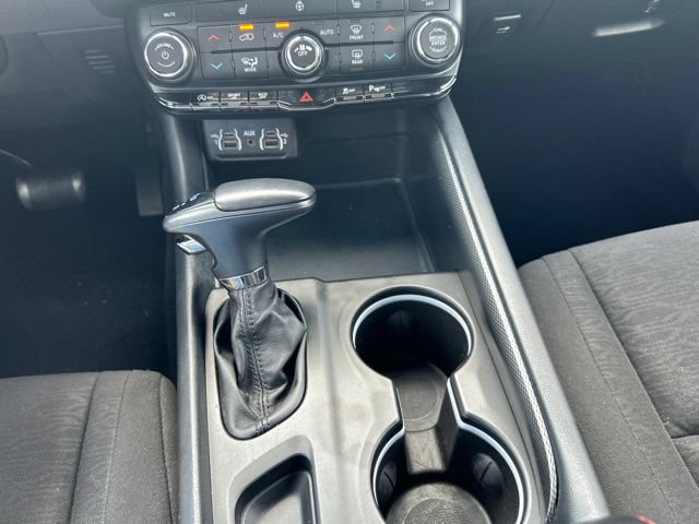Used 2024 Dodge Durango GT RWD image 13