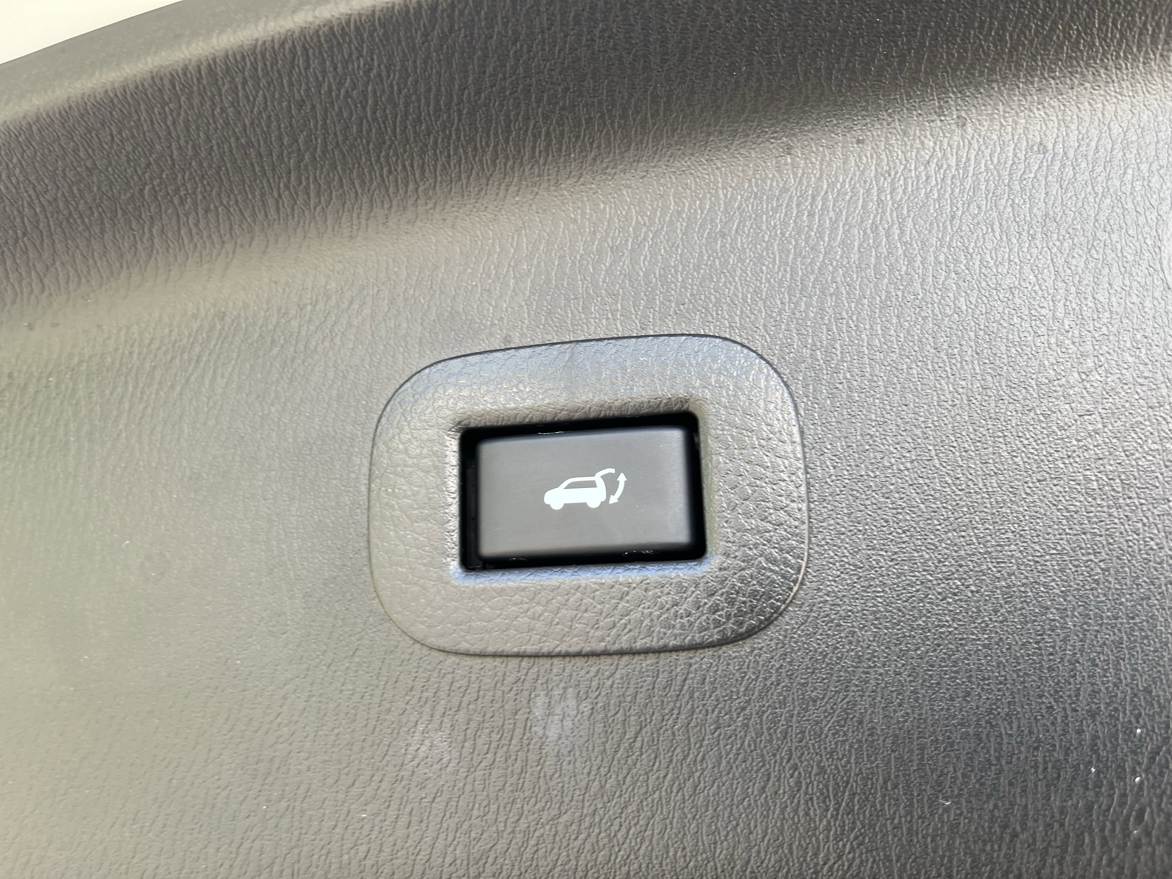 Used 2023 INFINITI QX80 Sensory w/ Cargo Package AWD/4WD image 38