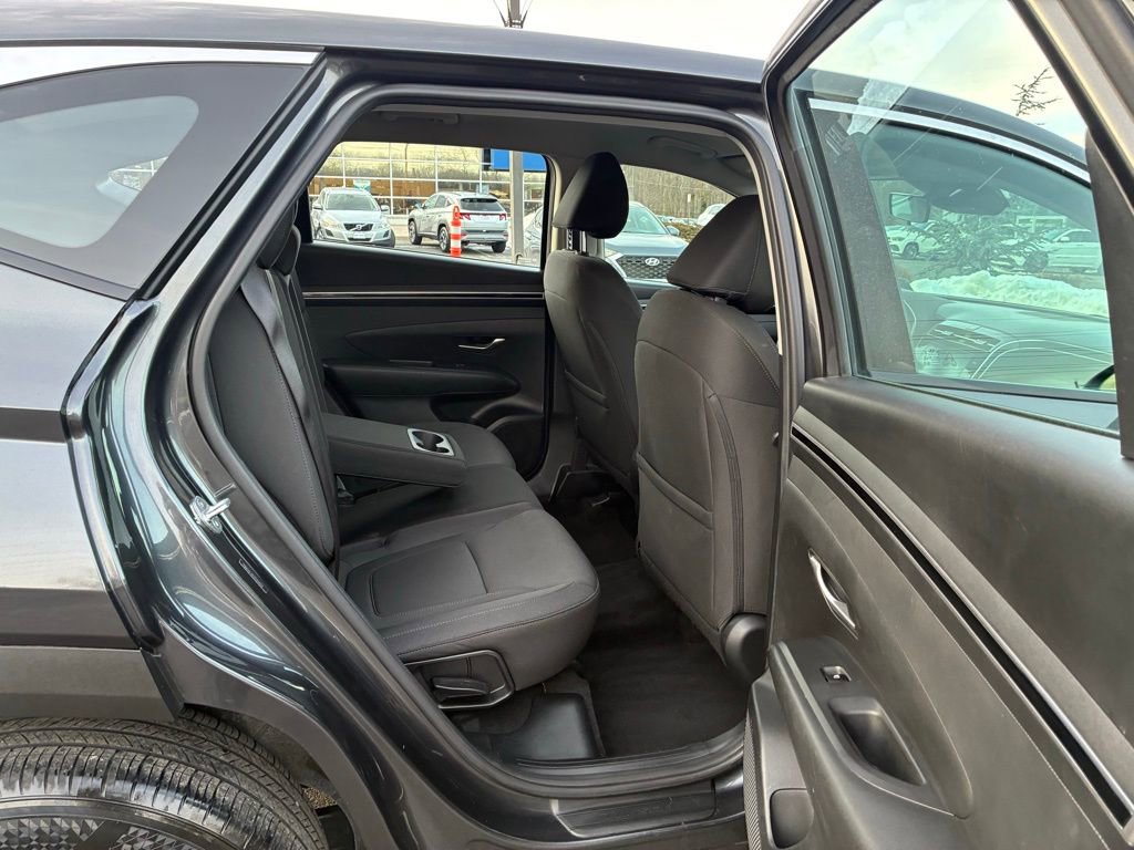 Used 2023 Hyundai Tucson SE image 20