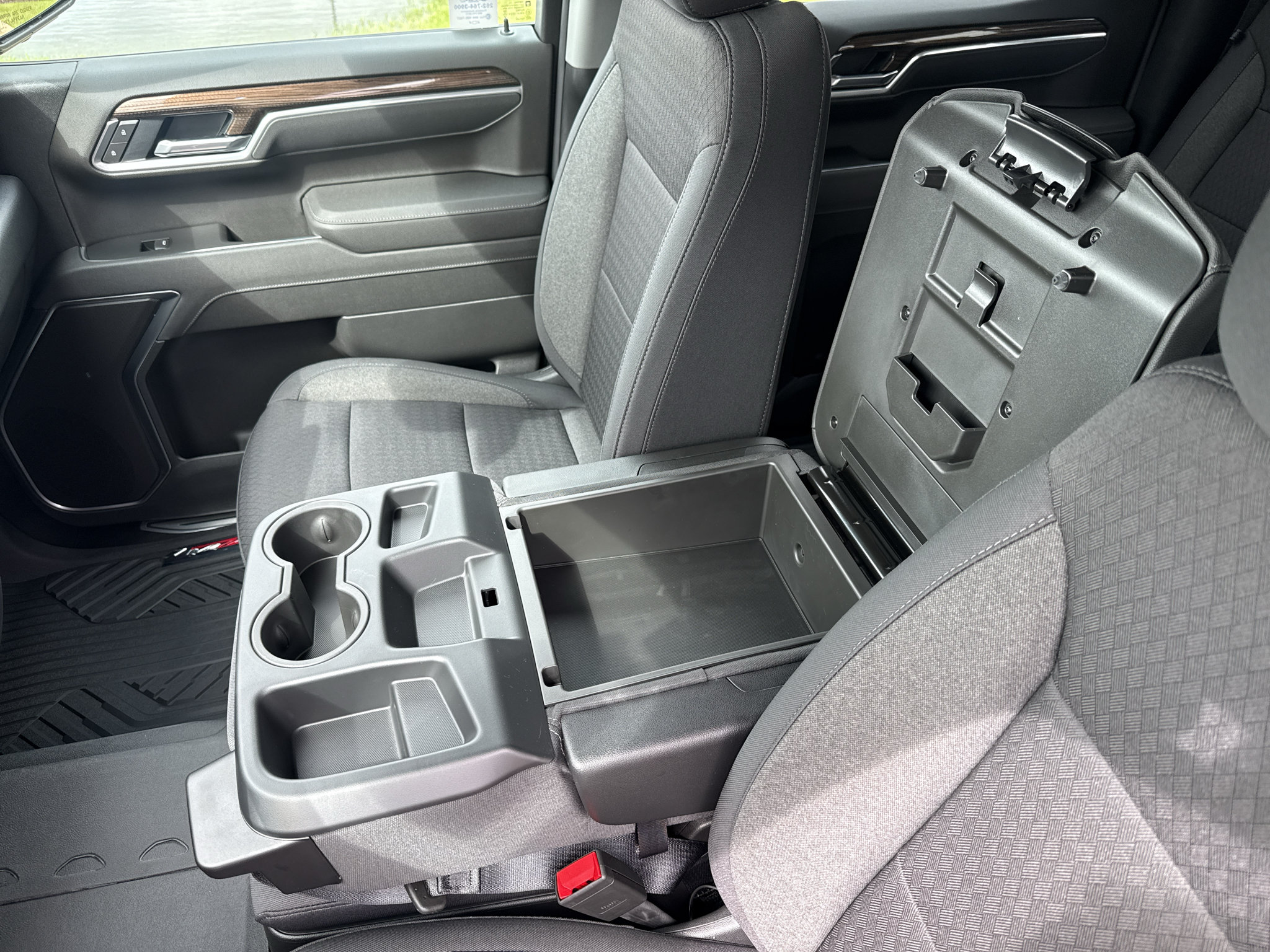 New 2026 Chevrolet Silverado 1500 LT w/ Z71 Off-Road Package AWD/4WD image 12