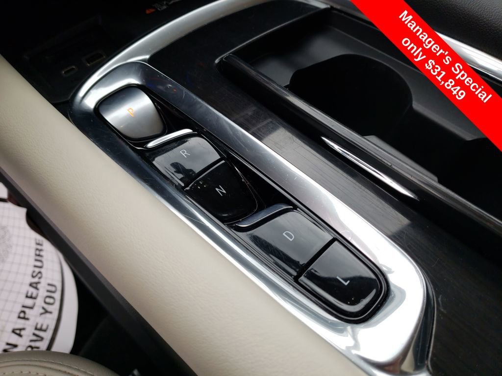 Used 2024 Buick Enclave Essence w/ Sport Touring Edition AWD/4WD image 23