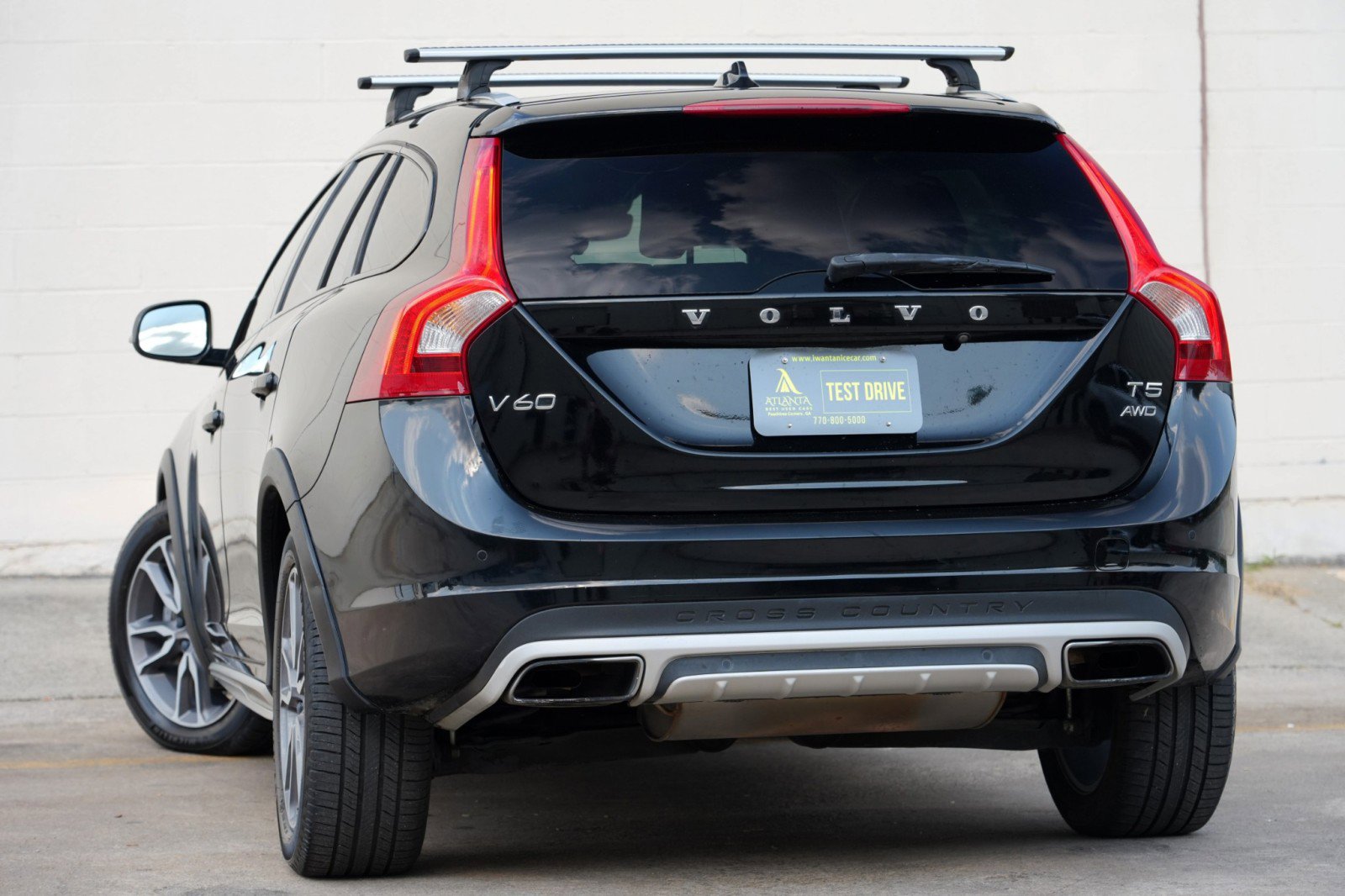 Used 2018 Volvo V60 T5 Cross Country w/ Convenience Package AWD/4WD image 5