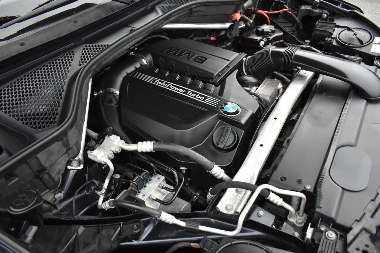 Used 2015 BMW X6 xDrive35i image 49