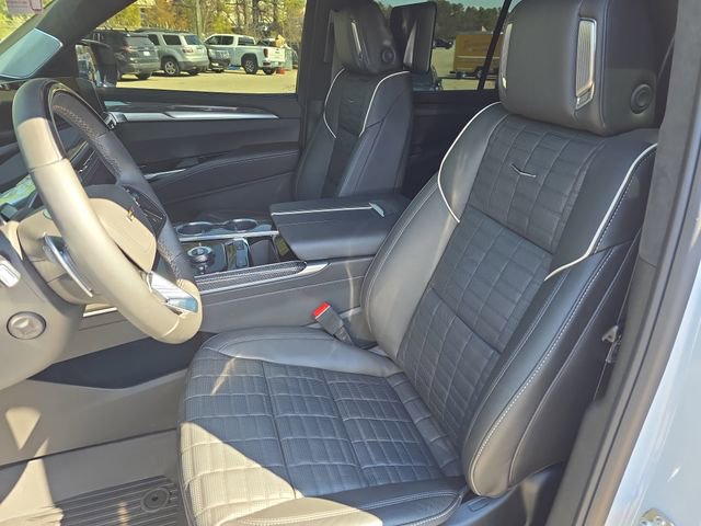 Used 2026 Cadillac Escalade V w/ LPO, ONYX Package image 14