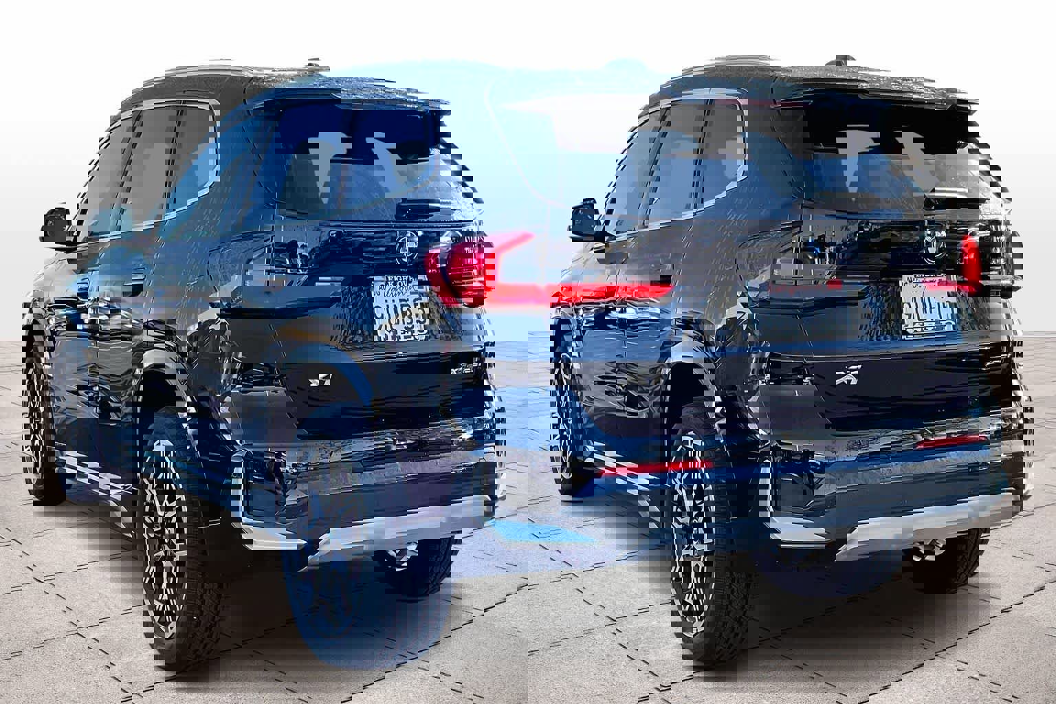 Used 2025 BMW X1 xDrive28i w/ Convenience Package image 13