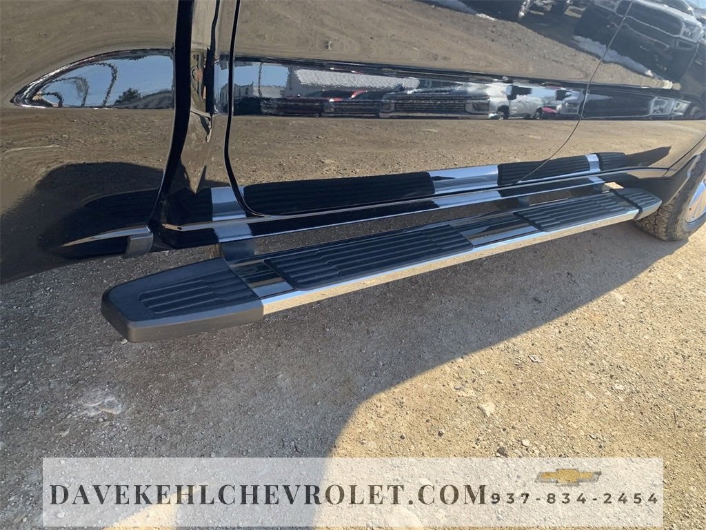 Used 2022 Chevrolet Silverado 1500 LTZ image 38