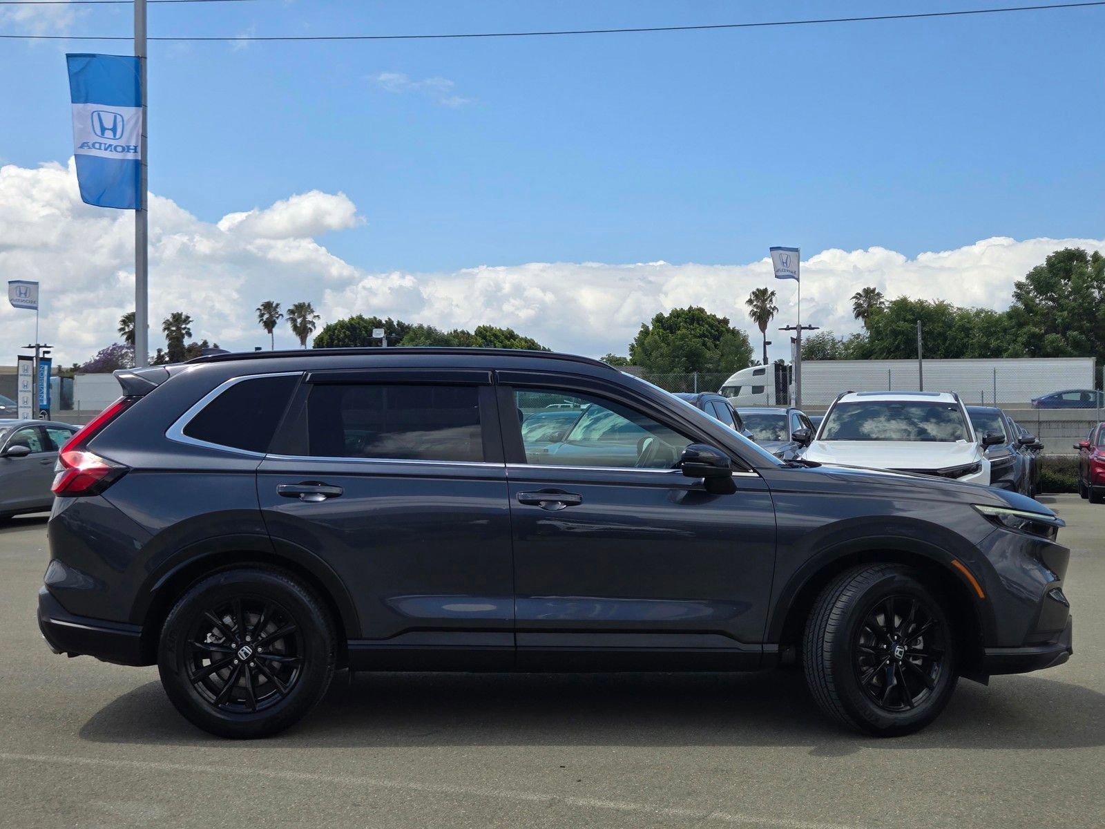 Used 2023 Honda CR-V Sport image 8