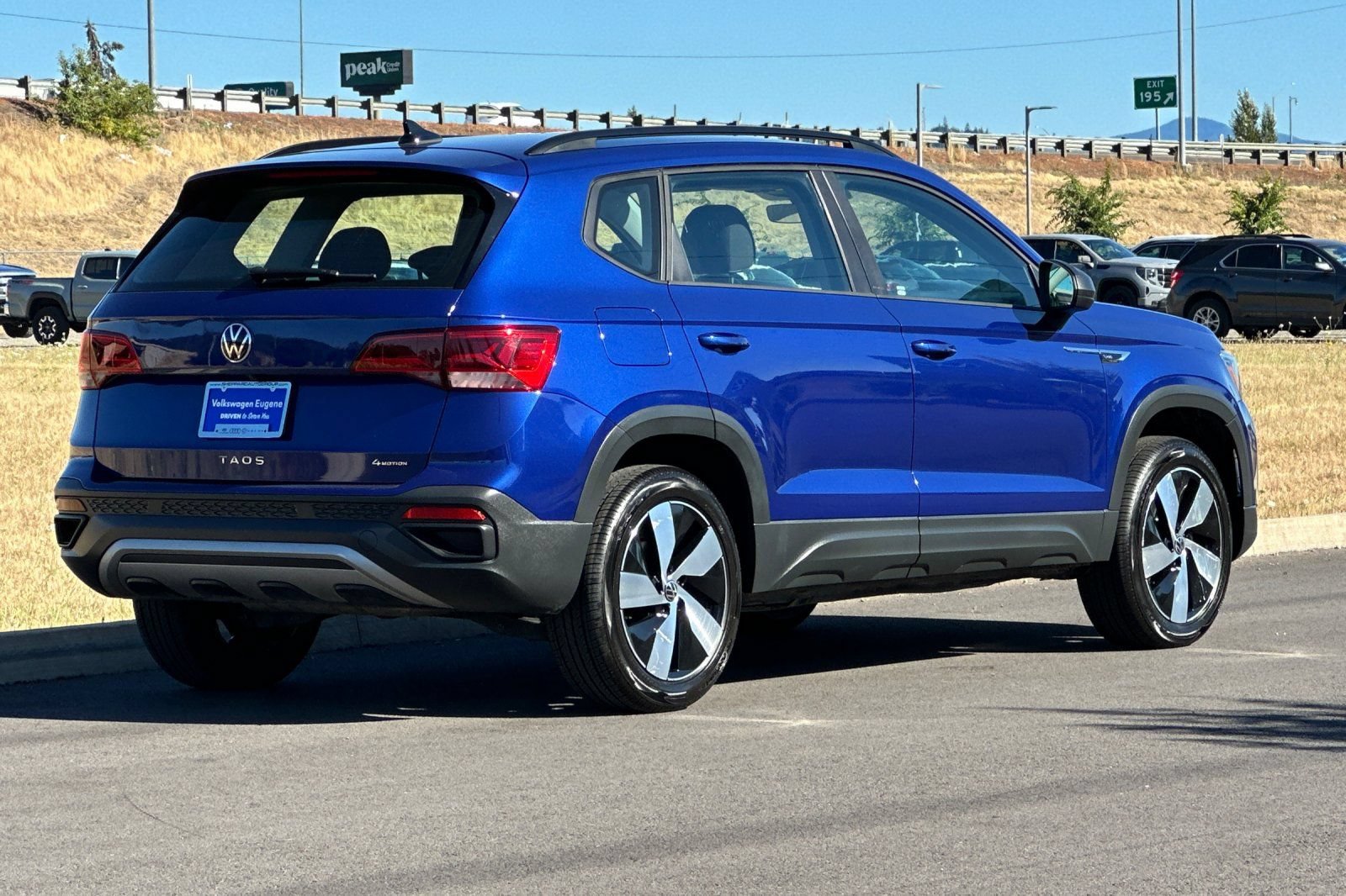 Used 2024 Volkswagen Taos S AWD/4WD image 3