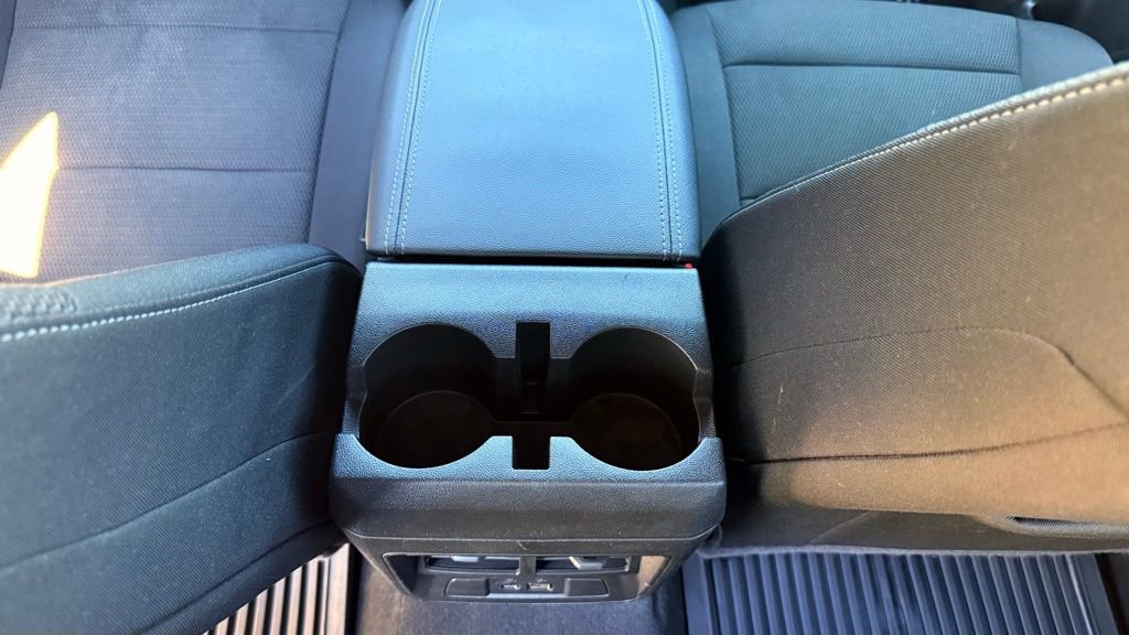 Used 2024 GMC Canyon Elevation w/ Convenience Package image 29