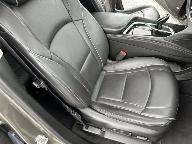 Used 2020 Buick Enclave Avenir w/ Avenir Technology Package FWD image 29