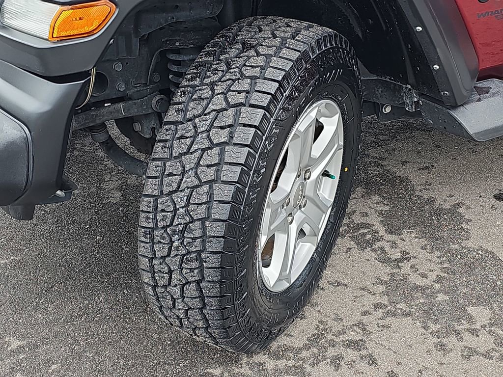 Used 2021 Jeep Wrangler Sport AWD/4WD image 37