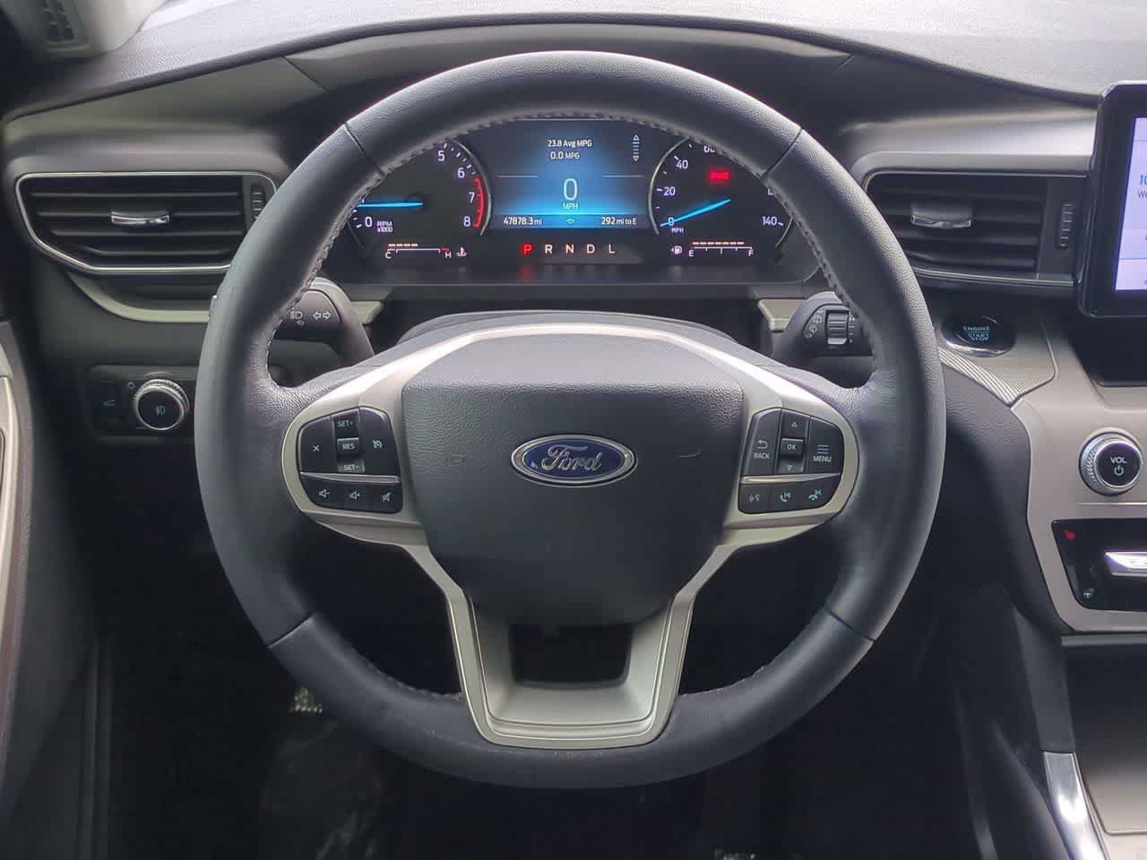 Used 2023 Ford Explorer XLT w/ Equipment Group 202A RWD image 23