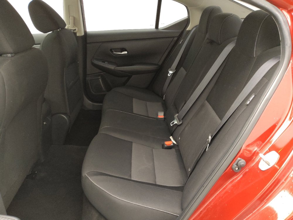 Used 2021 Nissan Sentra SV image 18