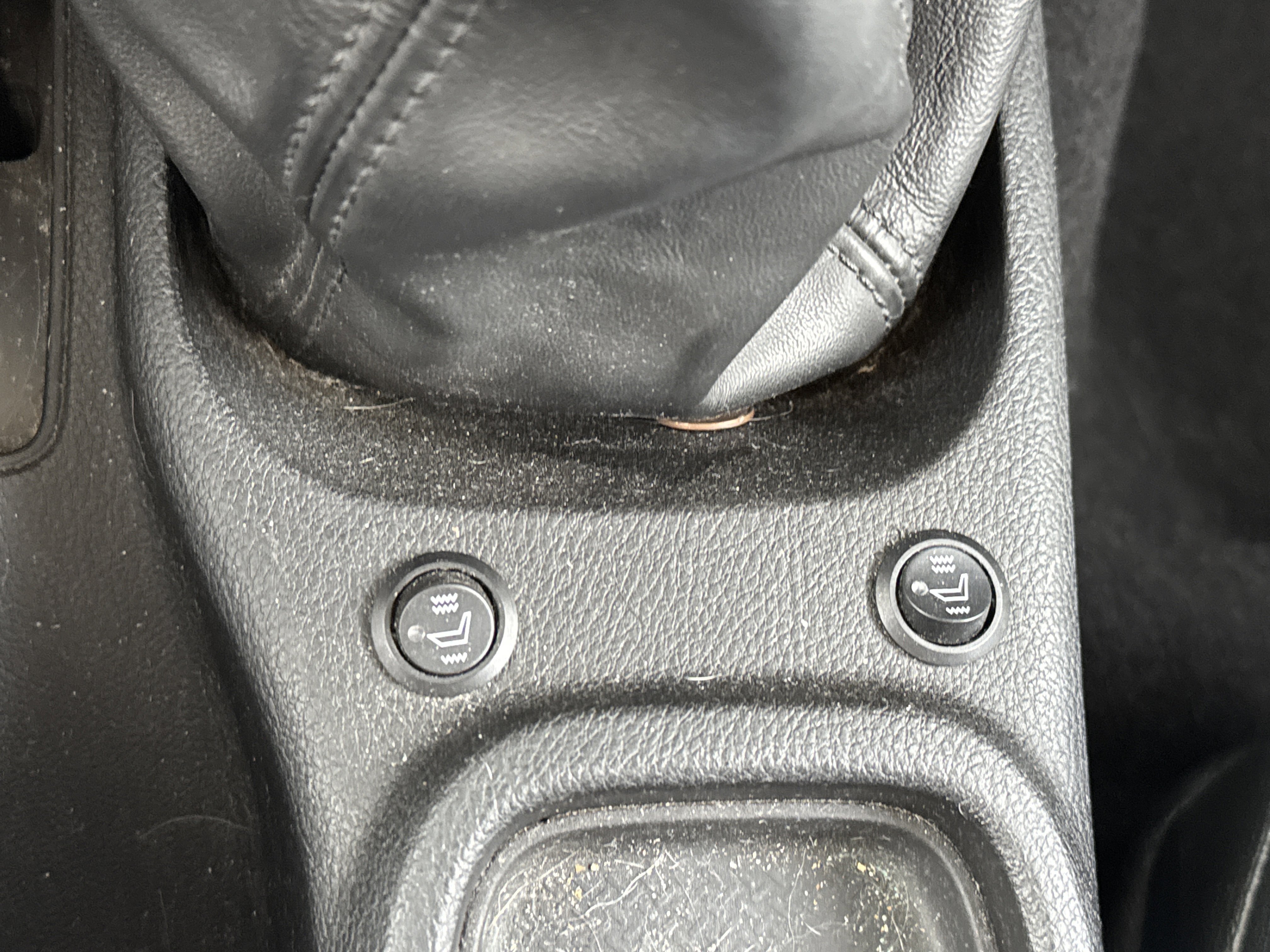 Used 2013 Jeep Wrangler Sahara image 26