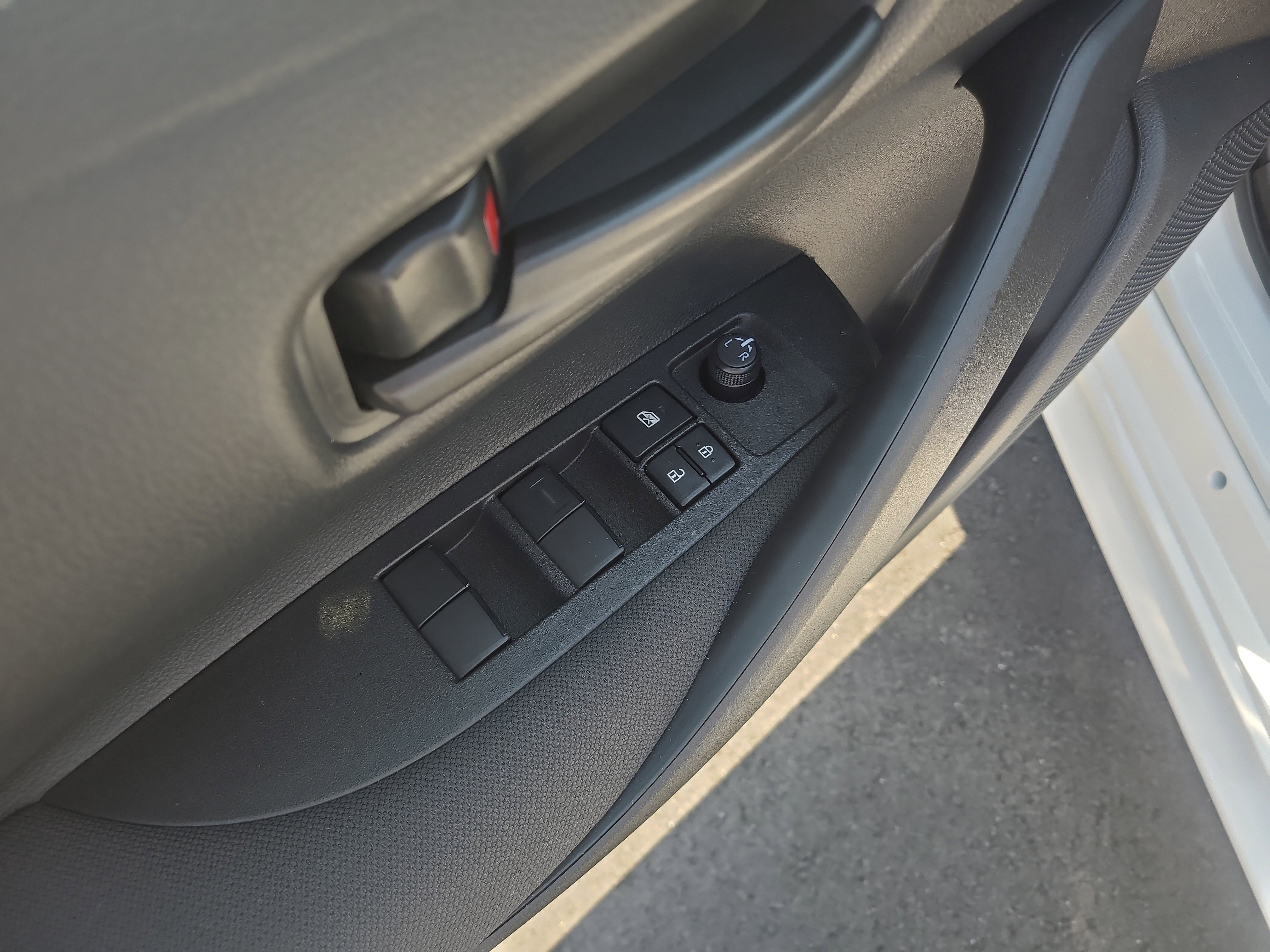 Certified 2025 Toyota Corolla LE image 13