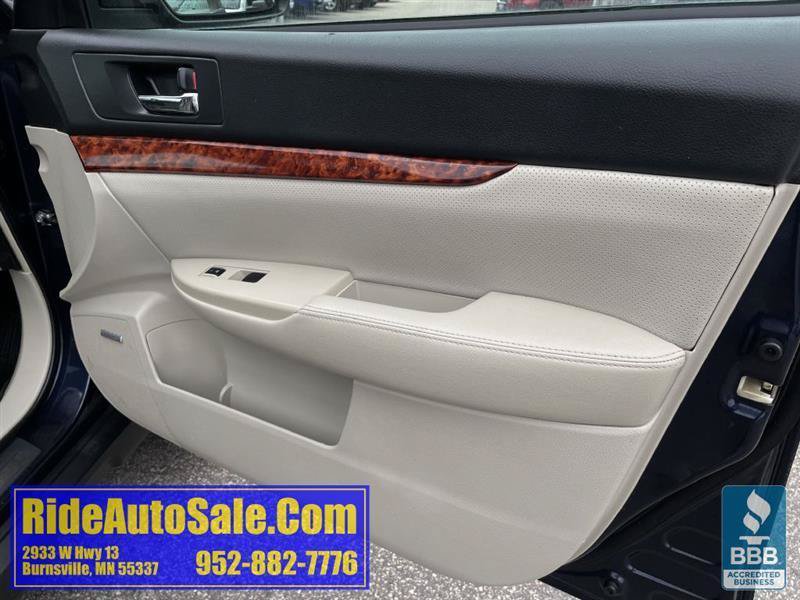 Used 2012 Subaru Outback 2.5i Limited AWD/4WD image 13