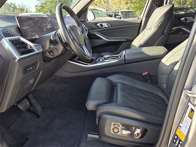 Used 2024 BMW X5 xDrive40i image 11