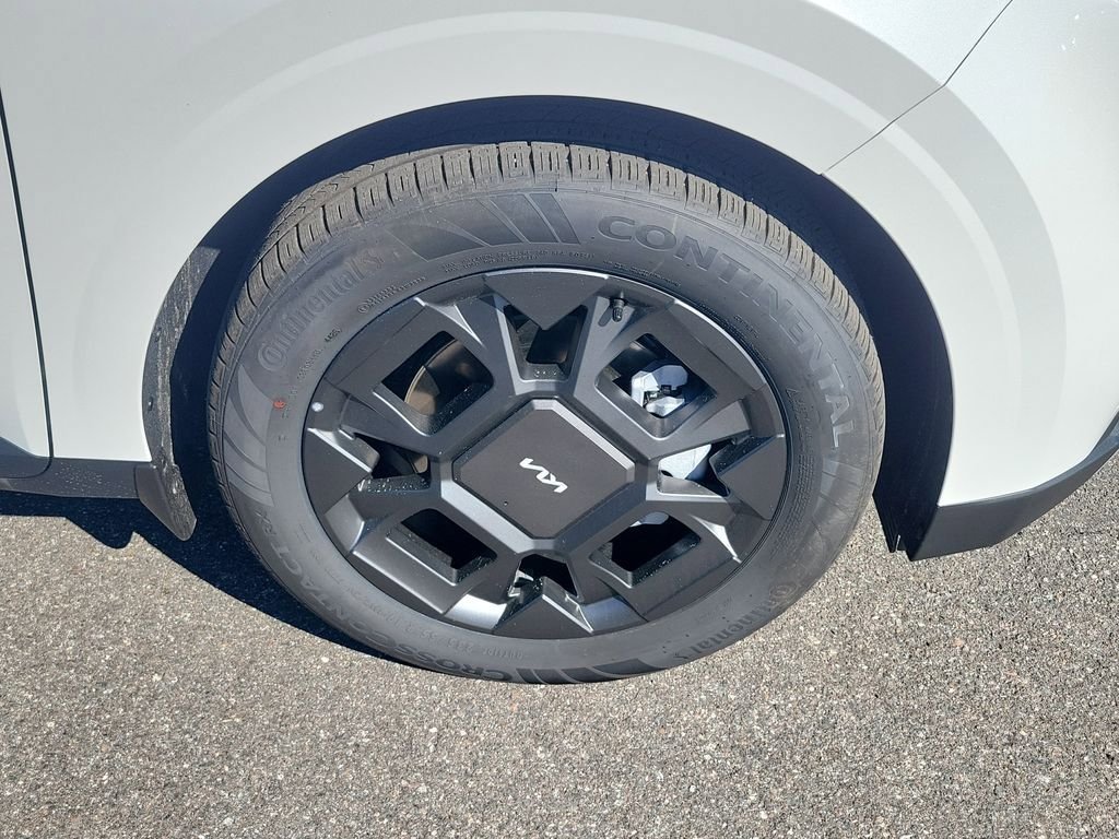 New 2026 Kia Carnival EX FWD image 40