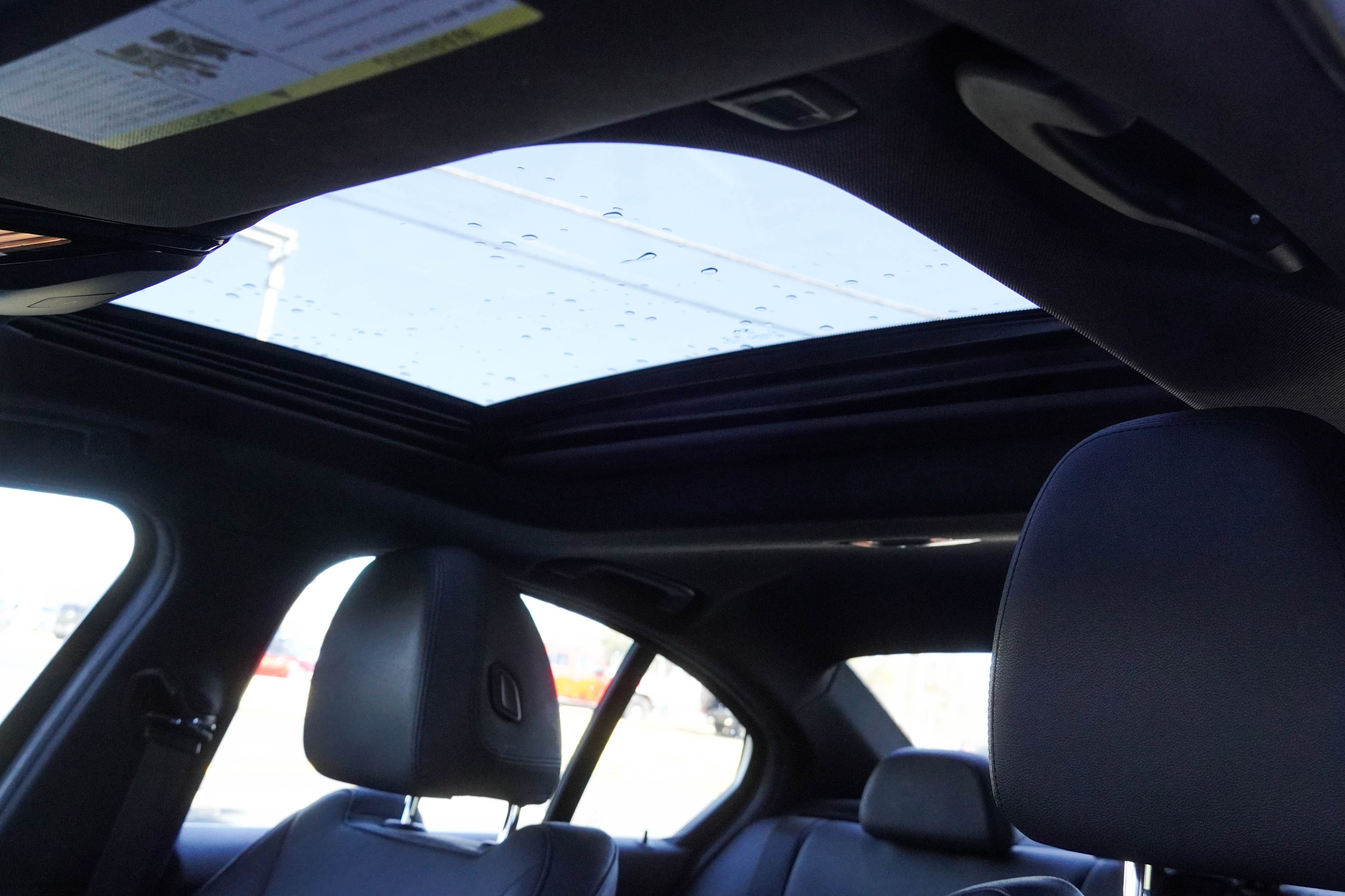 Used 2020 BMW 330i Sedan w/ Convenience Package image 14