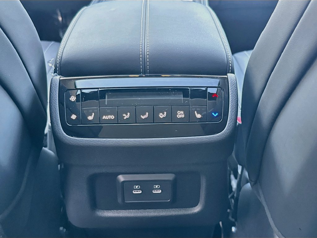 New 2027 INFINITI QX60 Luxe w/ Cargo Package FWD image 27