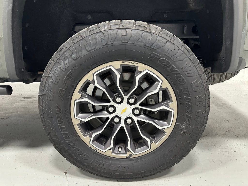 Used 2017 Chevrolet Colorado ZR2 w/ LPO, Premium Interior Package AWD/4WD image 65