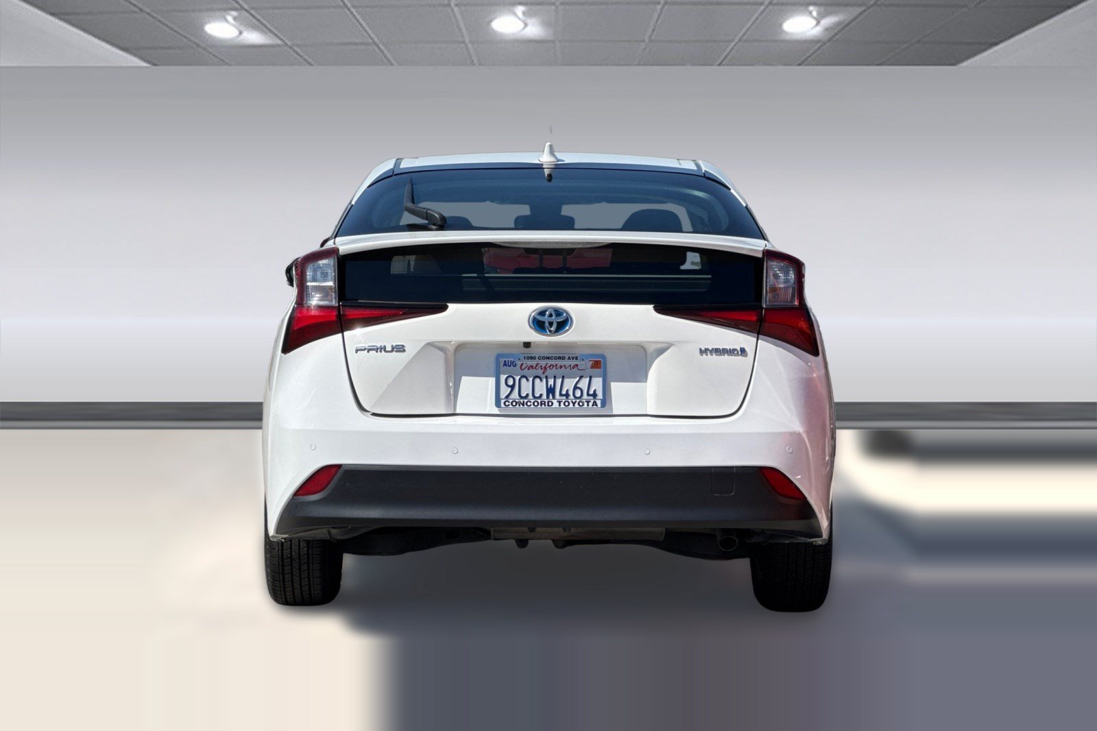 Certified 2022 Toyota Prius LE FWD image 10
