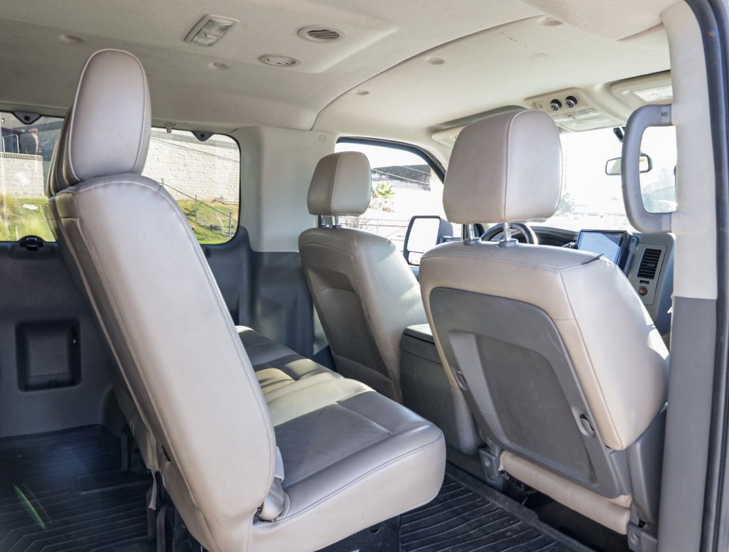 Used 2021 Nissan NV 3500 SL image 25