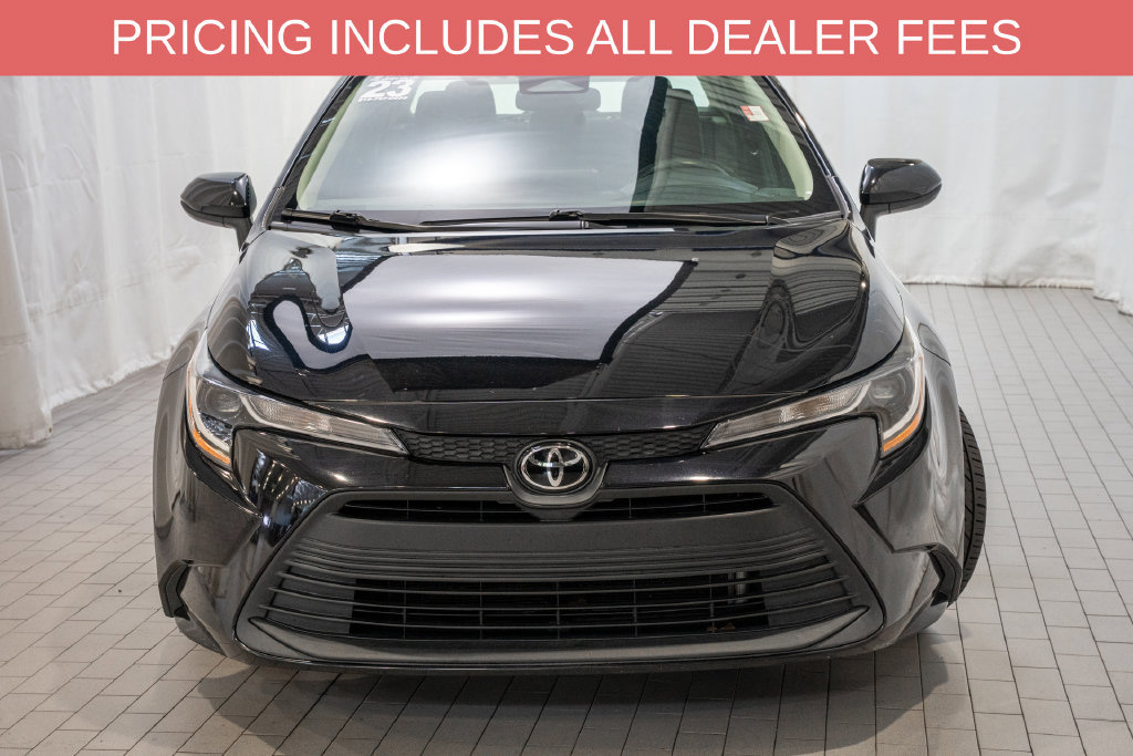 Used 2023 Toyota Corolla LE FWD image 2