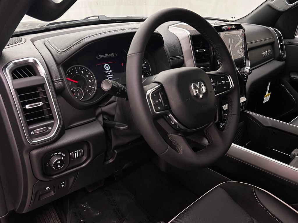 New 2026 RAM 1500 Laramie w/ Trailer Tow Group AWD/4WD image 11
