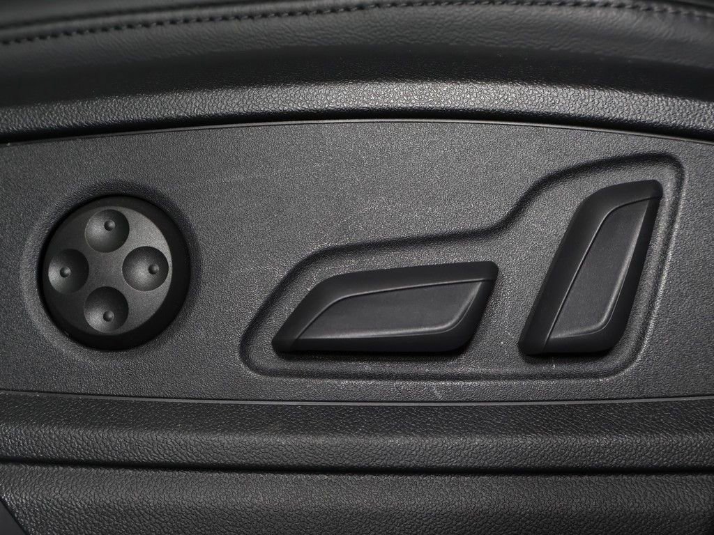 Used 2023 Audi Q5 2.0T Premium Plus w/ Premium Plus Package image 33