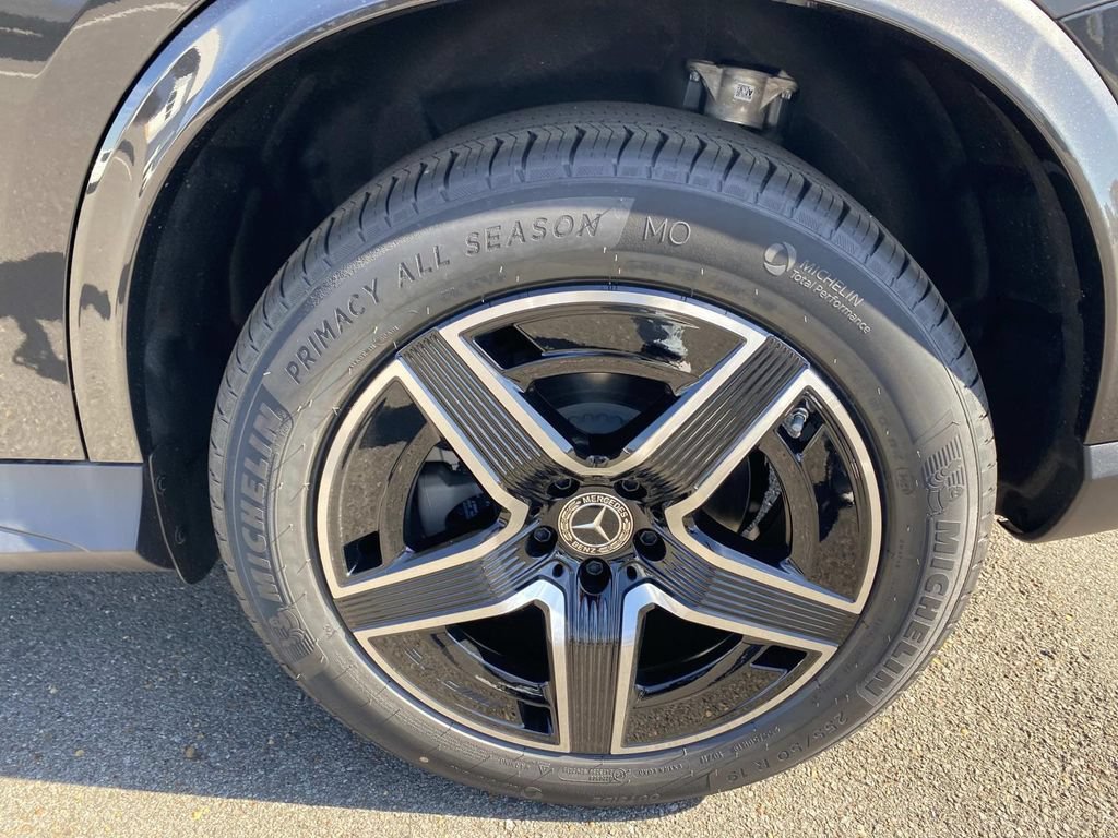 New 2026 Mercedes-Benz GLC 300 image 10