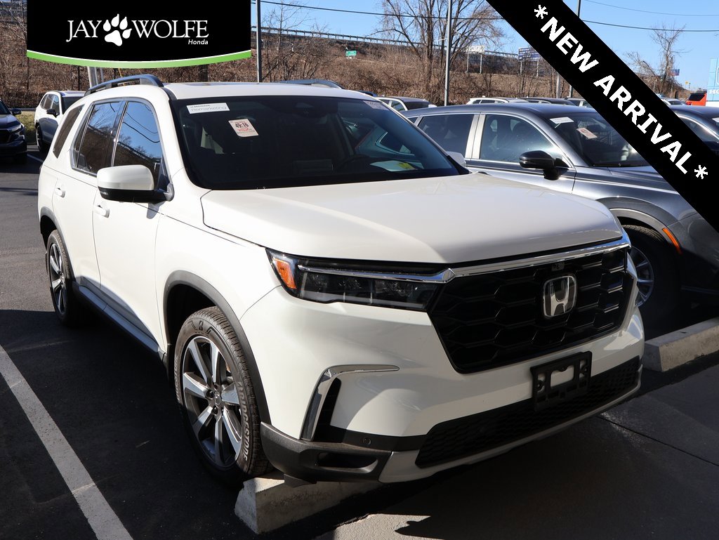 Certified 2025 Honda Pilot Elite